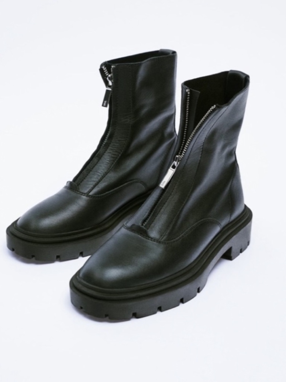 Zara Zippered Black Leather Ankle Boots size EU 39